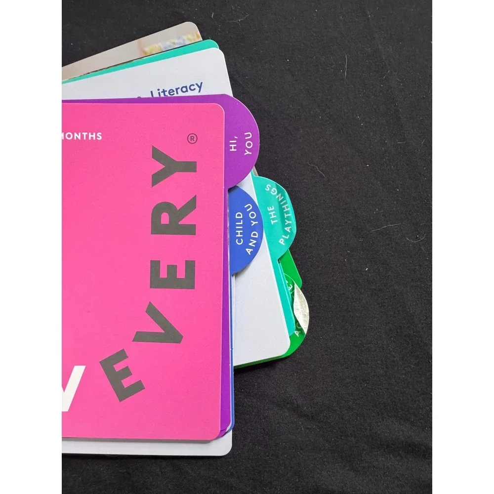 Lovevery Play Guides The Enthusiast & The Investigator Months 28-33 Toddler Bund